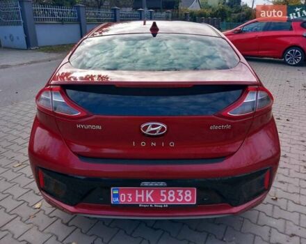 Червоний Хендай Ioniq, об'ємом двигуна 0 л та пробігом 53 тис. км за 14800 $, фото 7 на Automoto.ua