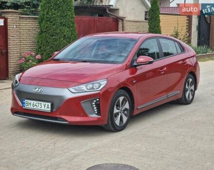Красный Хендай Ioniq, объемом двигателя 0 л и пробегом 96 тыс. км за 13900 $, фото 28 на Automoto.ua