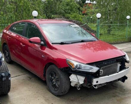 Червоний Хендай Ioniq, об'ємом двигуна 1.6 л та пробігом 120 тис. км за 8900 $, фото 6 на Automoto.ua