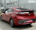 Червоний Хендай Ioniq, об'ємом двигуна 0 л та пробігом 108 тис. км за 14900 $, фото 6 на Automoto.ua