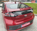 Красный Хендай Ioniq, объемом двигателя 0 л и пробегом 53 тыс. км за 16000 $, фото 9 на Automoto.ua