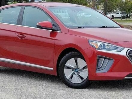 Хендай Ioniq 2021 в Днепре (Днепропетровске) на Automoto.ua Красный Хендай Ioniq, объемом двигателя 1.6 л и пробегом 50 тыс. км за 10300 $, фото 1 на Automoto.ua