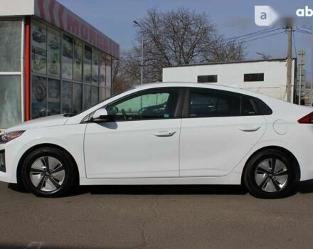 Хендай Ioniq, объемом двигателя 0 л и пробегом 71 тыс. км за 18500 $, фото 12 на Automoto.ua