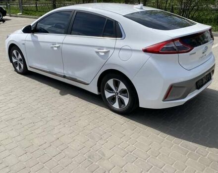 Хендай Ioniq, объемом двигателя 0 л и пробегом 142 тыс. км за 15800 $, фото 6 на Automoto.ua