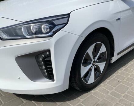 Хендай Ioniq, объемом двигателя 0 л и пробегом 142 тыс. км за 15800 $, фото 13 на Automoto.ua