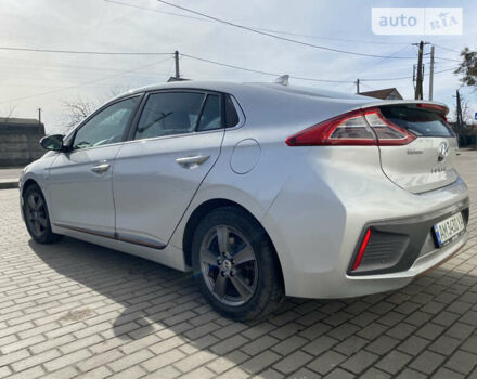 Хендай Ioniq, объемом двигателя 0 л и пробегом 64 тыс. км за 15200 $, фото 5 на Automoto.ua