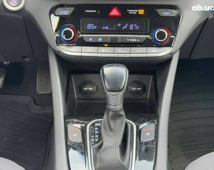 Хендай Ioniq, объемом двигателя 0 л и пробегом 177 тыс. км за 12990 $, фото 19 на Automoto.ua