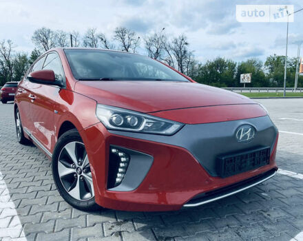 Хендай Ioniq, объемом двигателя 0 л и пробегом 133 тыс. км за 14100 $, фото 4 на Automoto.ua