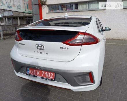 Хендай Ioniq, об'ємом двигуна 0 л та пробігом 73 тис. км за 15500 $, фото 6 на Automoto.ua