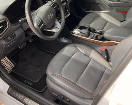 Хендай Ioniq, объемом двигателя 0 л и пробегом 136 тыс. км за 12400 $, фото 4 на Automoto.ua