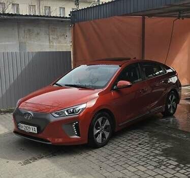 Хендай Ioniq, об'ємом двигуна 0 л та пробігом 74 тис. км за 15000 $, фото 2 на Automoto.ua