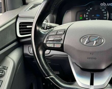 Хендай Ioniq, об'ємом двигуна 0 л та пробігом 177 тис. км за 12990 $, фото 29 на Automoto.ua