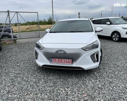 Хендай Ioniq, об'ємом двигуна 0 л та пробігом 96 тис. км за 12599 $, фото 1 на Automoto.ua