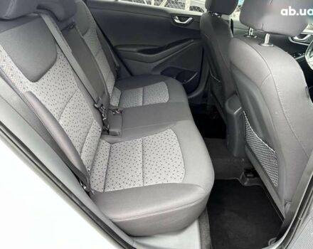 Хендай Ioniq, об'ємом двигуна 0 л та пробігом 96 тис. км за 12599 $, фото 16 на Automoto.ua