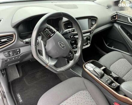 Хендай Ioniq, об'ємом двигуна 0 л та пробігом 96 тис. км за 12599 $, фото 10 на Automoto.ua