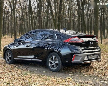 Хендай Ioniq, объемом двигателя 0 л и пробегом 106 тыс. км за 12199 $, фото 11 на Automoto.ua