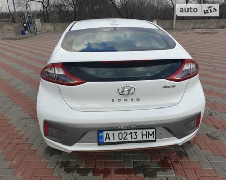 Хендай Ioniq, об'ємом двигуна 0 л та пробігом 188 тис. км за 13600 $, фото 5 на Automoto.ua