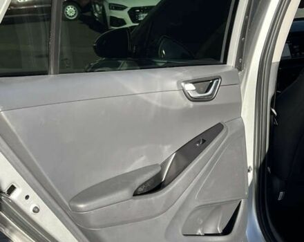 Хендай Ioniq, объемом двигателя 0 л и пробегом 134 тыс. км за 15900 $, фото 26 на Automoto.ua