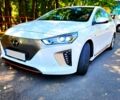 Хендай Ioniq, объемом двигателя 0.11 л и пробегом 232 тыс. км за 10999 $, фото 1 на Automoto.ua