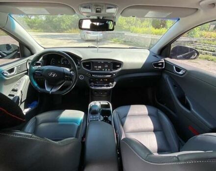 Хендай Ioniq, объемом двигателя 0 л и пробегом 99 тыс. км за 14800 $, фото 8 на Automoto.ua