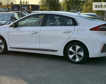 Хендай Ioniq, объемом двигателя 0 л и пробегом 91 тыс. км за 16500 $, фото 14 на Automoto.ua