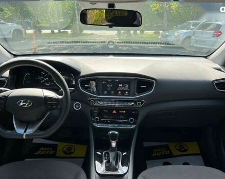 Хендай Ioniq, объемом двигателя 0 л и пробегом 148 тыс. км за 13550 $, фото 10 на Automoto.ua