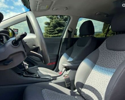 Хендай Ioniq, объемом двигателя 0 л и пробегом 148 тыс. км за 13550 $, фото 12 на Automoto.ua