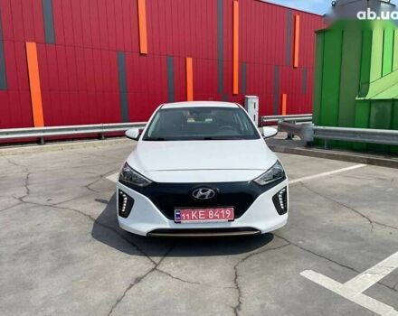 Хендай Ioniq, об'ємом двигуна 0 л та пробігом 158 тис. км за 12900 $, фото 1 на Automoto.ua