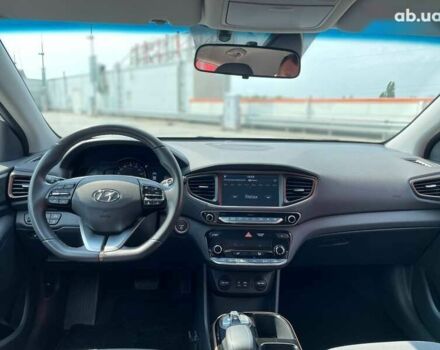 Хендай Ioniq, об'ємом двигуна 0 л та пробігом 158 тис. км за 12900 $, фото 13 на Automoto.ua