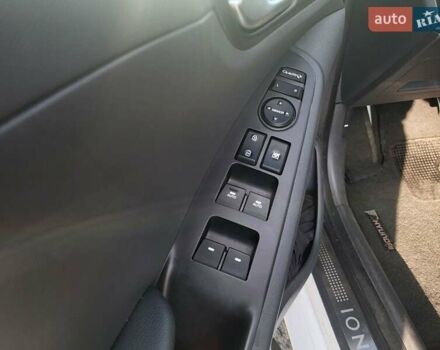 Хендай Ioniq, объемом двигателя 0 л и пробегом 84 тыс. км за 16500 $, фото 11 на Automoto.ua