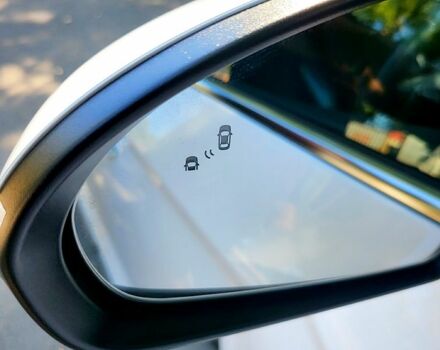 Хендай Ioniq, объемом двигателя 0.11 л и пробегом 232 тыс. км за 10999 $, фото 5 на Automoto.ua