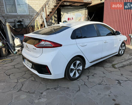 Хендай Ioniq, объемом двигателя 0 л и пробегом 130 тыс. км за 8950 $, фото 4 на Automoto.ua
