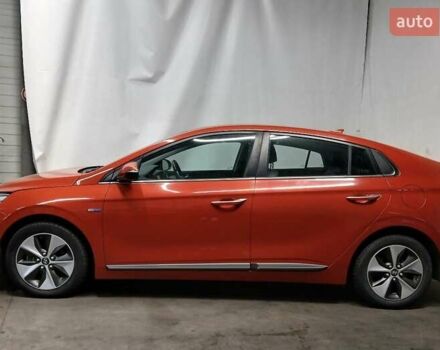 Хендай Ioniq, объемом двигателя 0 л и пробегом 190 тыс. км за 9950 $, фото 2 на Automoto.ua