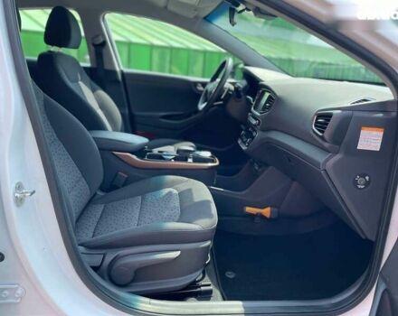Хендай Ioniq, об'ємом двигуна 0 л та пробігом 158 тис. км за 12900 $, фото 20 на Automoto.ua