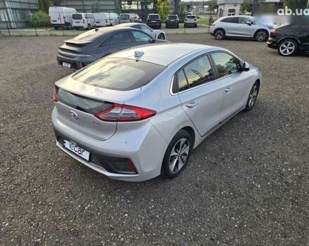 Хендай Ioniq, объемом двигателя 0 л и пробегом 53 тыс. км за 13988 $, фото 5 на Automoto.ua