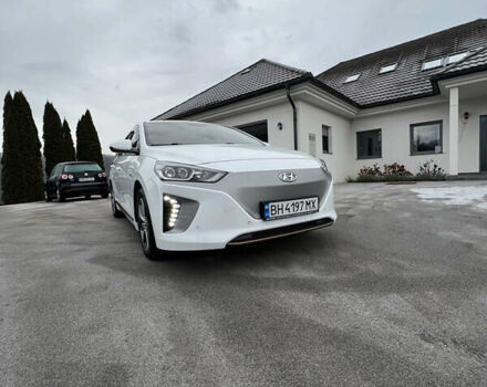 Хендай Ioniq, об'ємом двигуна 0 л та пробігом 29 тис. км за 17000 $, фото 12 на Automoto.ua