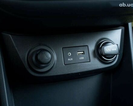 Хендай Ioniq, объемом двигателя 0 л и пробегом 60 тыс. км за 14500 $, фото 24 на Automoto.ua