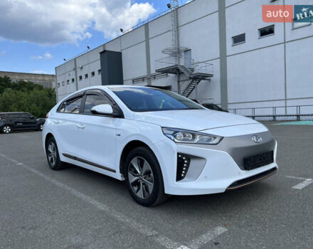 Хендай Ioniq, объемом двигателя 0 л и пробегом 75 тыс. км за 17300 $, фото 21 на Automoto.ua