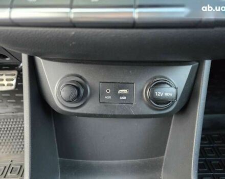 Хендай Ioniq, объемом двигателя 0 л и пробегом 53 тыс. км за 13988 $, фото 27 на Automoto.ua