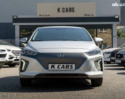 Хендай Ioniq, объемом двигателя 0 л и пробегом 60 тыс. км за 14500 $, фото 1 на Automoto.ua