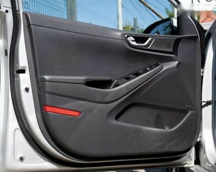 Хендай Ioniq, объемом двигателя 0 л и пробегом 60 тыс. км за 14500 $, фото 15 на Automoto.ua