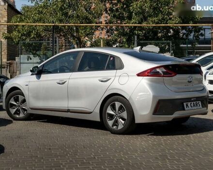 Хендай Ioniq, объемом двигателя 0 л и пробегом 60 тыс. км за 14500 $, фото 4 на Automoto.ua