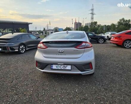 Хендай Ioniq, объемом двигателя 0 л и пробегом 53 тыс. км за 13988 $, фото 6 на Automoto.ua