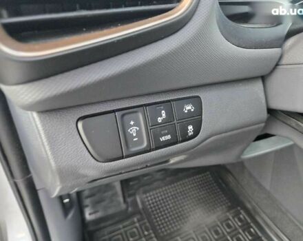 Хендай Ioniq, объемом двигателя 0 л и пробегом 53 тыс. км за 13988 $, фото 19 на Automoto.ua