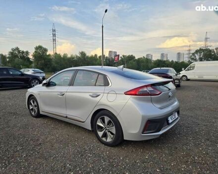 Хендай Ioniq, объемом двигателя 0 л и пробегом 53 тыс. км за 13988 $, фото 8 на Automoto.ua