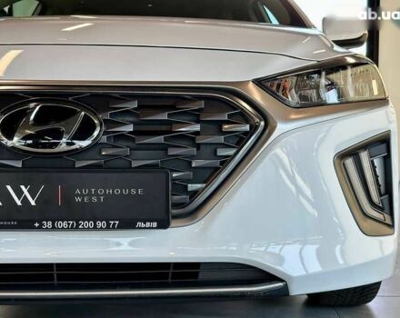 Хендай Ioniq, объемом двигателя 0 л и пробегом 157 тыс. км за 19990 $, фото 3 на Automoto.ua