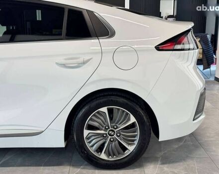Хендай Ioniq, об'ємом двигуна 0 л та пробігом 121 тис. км за 21900 $, фото 12 на Automoto.ua