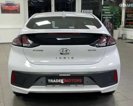 Хендай Ioniq, об'ємом двигуна 0 л та пробігом 82 тис. км за 16490 $, фото 9 на Automoto.ua