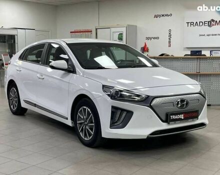 Хендай Ioniq, об'ємом двигуна 0 л та пробігом 82 тис. км за 16490 $, фото 5 на Automoto.ua