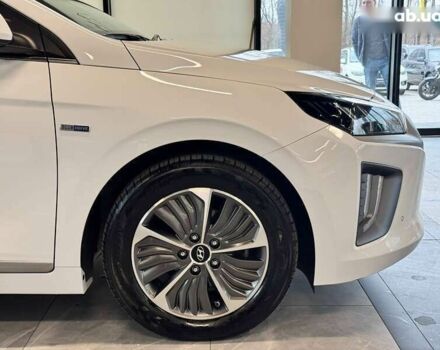 Хендай Ioniq, об'ємом двигуна 0 л та пробігом 121 тис. км за 21900 $, фото 9 на Automoto.ua